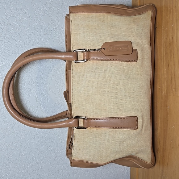 COACH #9428 Costa Rica Linen & Leather - Picture 1 of 4